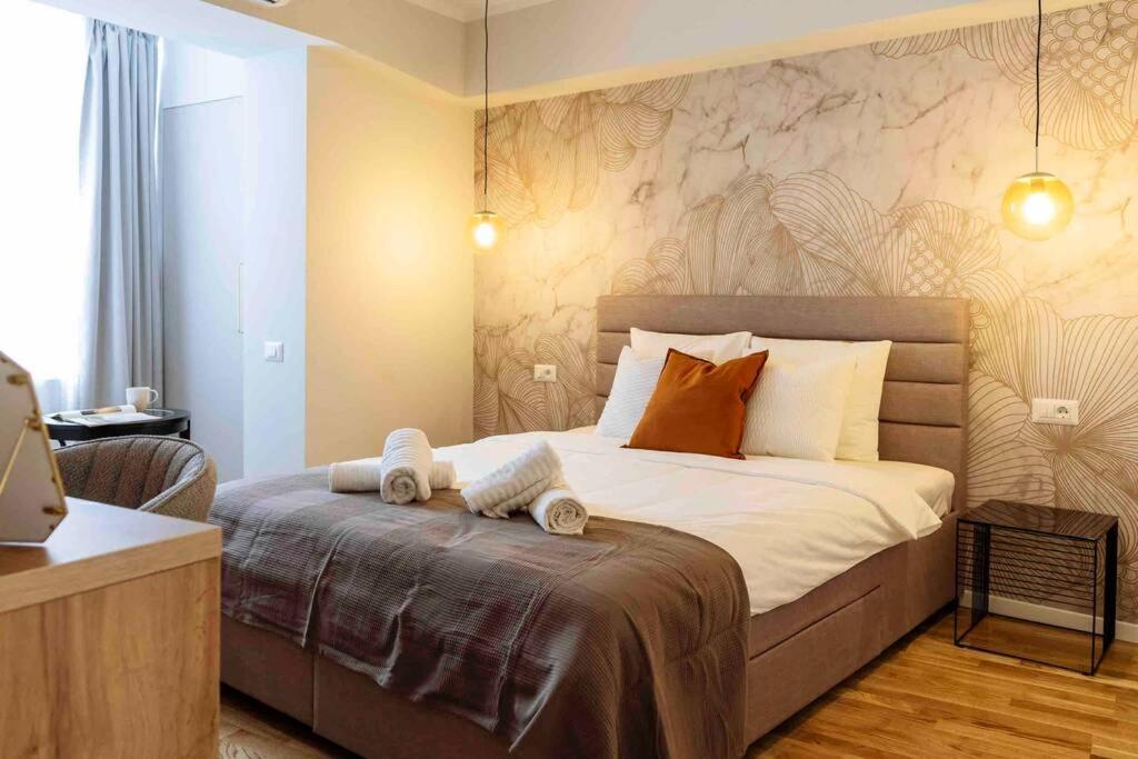 Apartament Stunning Views 2Br Intercontinental Flat Bukareszt Zewnętrze zdjęcie